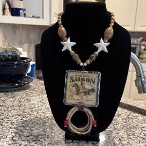 Boho Wild West Saloon Star Pendant Necklace - Brown & White